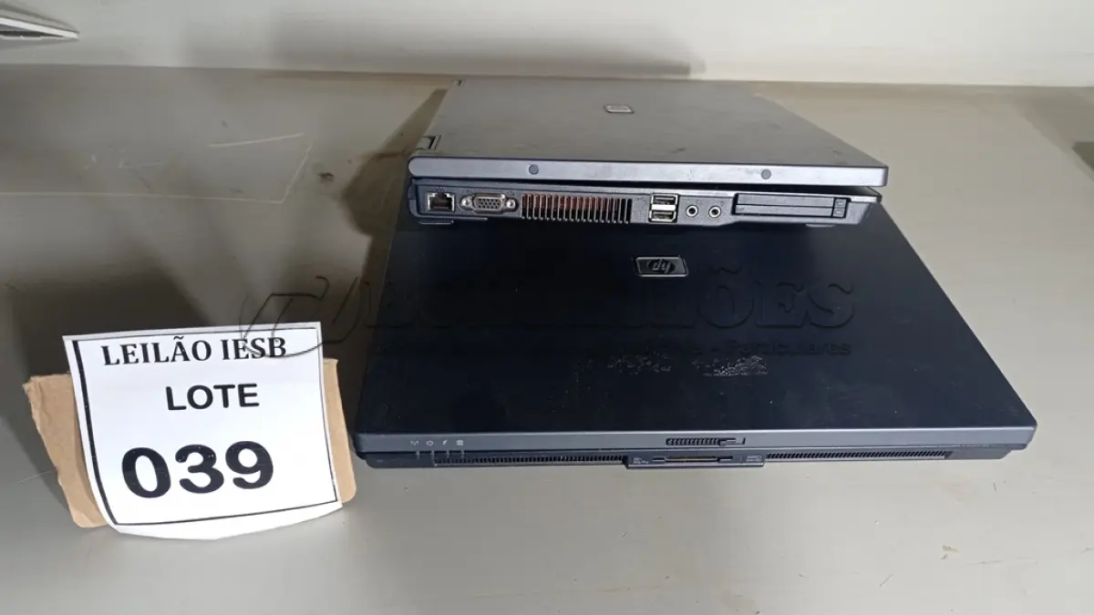 LOTE 039 - 02 NOTEBOOKS HP SEM FONTE. (NO ESTADO) ATENÇÃO! FAZER A VISITAÇÃO ANTES DE ARREMATAR, NÃO SABEMOS SE FUNCIONA, LEILÃO NÃO TEM GARANTIA E NEM DEVOLUÇÃO, SUJEITO A POSSÍVEIS AVARIAS VISÍVEIS/OCULTAS E/OU AUSÊNCIA DE COMPONENTES.