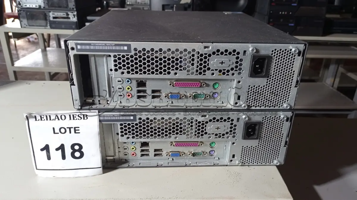 LOTE 118 - 02 CPUS LENOVO. (NO ESTADO) ATENÇÃO! FAZER A VISITAÇÃO ANTES DE ARREMATAR, NÃO SABEMOS SE FUNCIONA, LEILÃO NÃO TEM GARANTIA E NEM DEVOLUÇÃO, SUJEITO A POSSÍVEIS AVARIAS VISÍVEIS/OCULTAS E/OU AUSÊNCIA DE COMPONENTES.