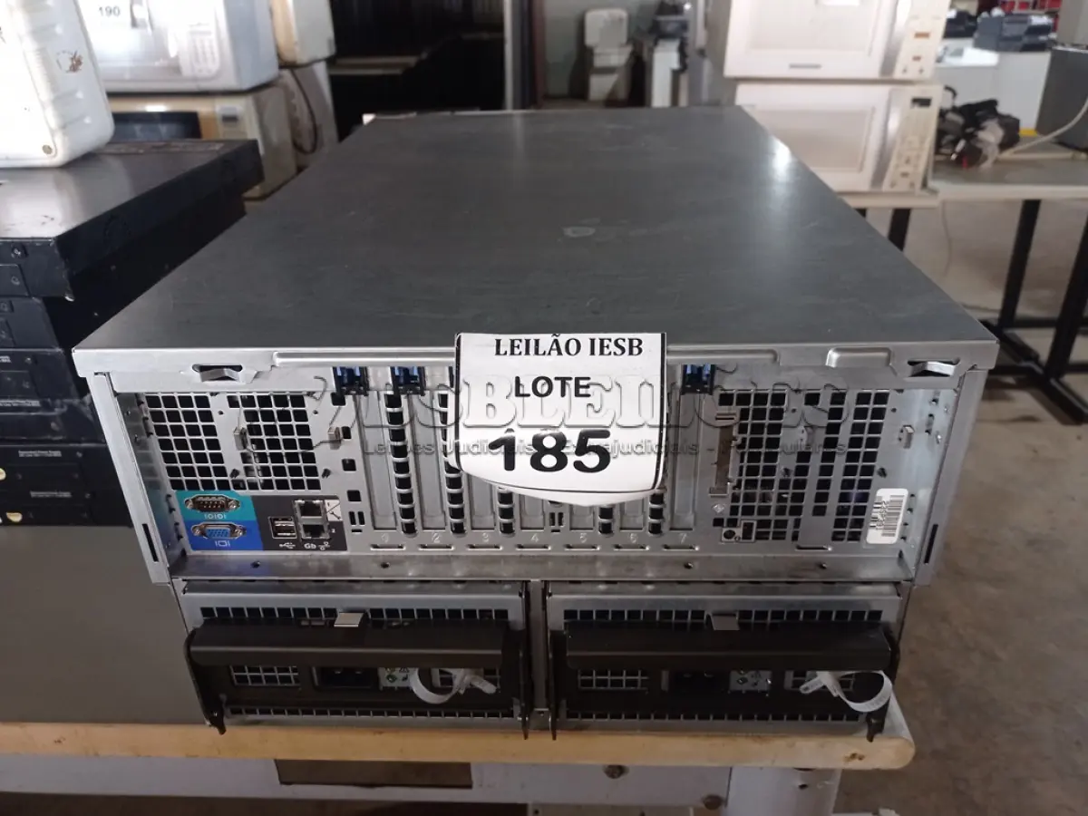 LOTE 185 - 01 SERVIDOR DELL POWER EDGE 6800 INCOMPLETO. (NO ESTADO) ATENÇÃO! FAZER A VISITAÇÃO ANTES DE ARREMATAR, NÃO SABEMOS SE FUNCIONA, LEILÃO NÃO TEM GARANTIA E NEM DEVOLUÇÃO, SUJEITO A POSSÍVEIS AVARIAS VISÍVEIS/OCULTAS E/OU AUSÊNCIA DE COMPONENTES.
