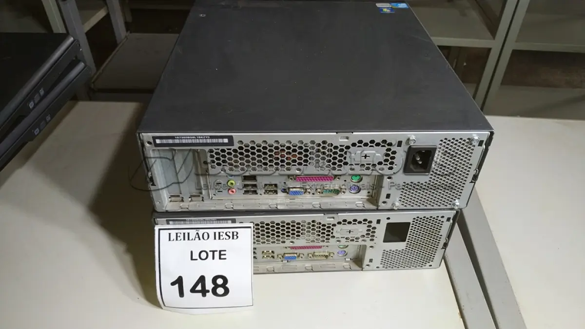 LOTE 148 - 02 CPU LENOVO. (NO ESTADO) ATENÇÃO! FAZER A VISITAÇÃO ANTES DE ARREMATAR, NÃO SABEMOS SE FUNCIONA, LEILÃO NÃO TEM GARANTIA E NEM DEVOLUÇÃO, SUJEITO A POSSÍVEIS AVARIAS VISÍVEIS/OCULTAS E/OU AUSÊNCIA DE COMPONENTES.