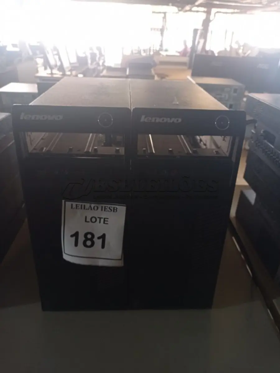 LOTE 181 - 02 CPUS LENOVO. (NO ESTADO) ATENÇÃO! FAZER A VISITAÇÃO ANTES DE ARREMATAR, NÃO SABEMOS SE FUNCIONA, LEILÃO NÃO TEM GARANTIA E NEM DEVOLUÇÃO, SUJEITO A POSSÍVEIS AVARIAS VISÍVEIS/OCULTAS E/OU AUSÊNCIA DE COMPONENTES.
