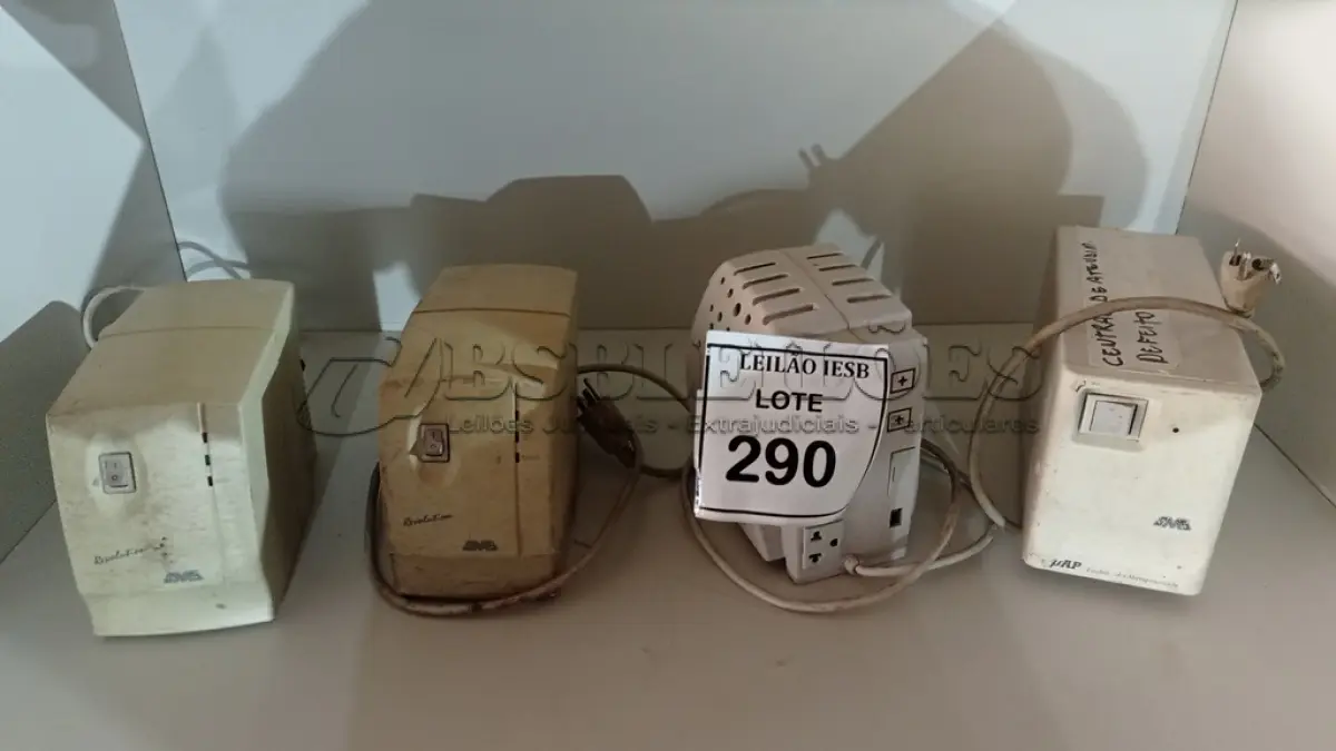 LOTE 290 - 04 ESTABILIZADORES DIVERSOS. (NO ESTADO) ATENÇÃO! FAZER A VISITAÇÃO ANTES DE ARREMATAR, NÃO SABEMOS SE FUNCIONA, LEILÃO NÃO TEM GARANTIA E NEM DEVOLUÇÃO, SUJEITO A POSSÍVEIS AVARIAS VISÍVEIS/OCULTAS E/OU AUSÊNCIA DE COMPONENTES.