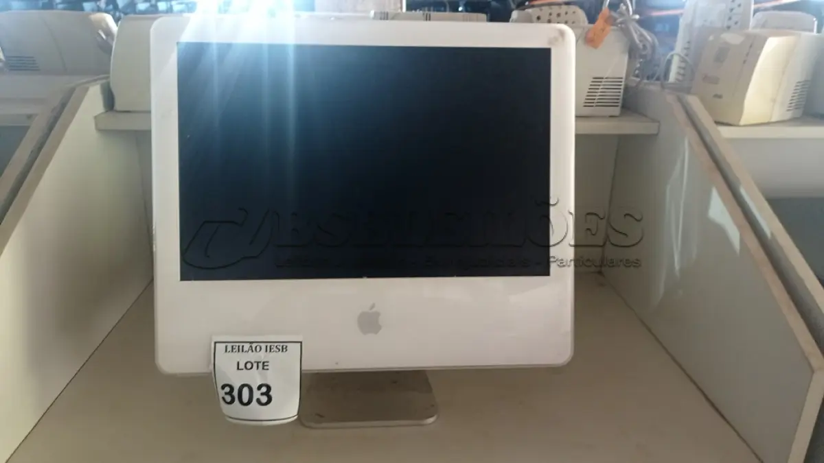 LOTE 303 - 01 IMAC. (NO ESTADO) ATENÇÃO! FAZER A VISITAÇÃO ANTES DE ARREMATAR, NÃO SABEMOS SE FUNCIONA, LEILÃO NÃO TEM GARANTIA E NEM DEVOLUÇÃO, SUJEITO A POSSÍVEIS AVARIAS VISÍVEIS/OCULTAS E/OU AUSÊNCIA DE COMPONENTES.