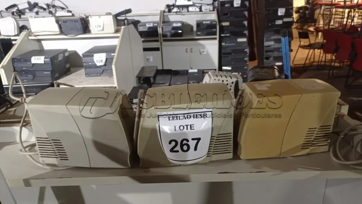 LOTE 267 - 03 ESTABILIZADORES DIVERSOS. (NO ESTADO) ATENÇÃO! FAZER A VISITAÇÃO ANTES DE ARREMATAR, NÃO SABEMOS SE FUNCIONA, LEILÃO NÃO TEM GARANTIA E NEM DEVOLUÇÃO, SUJEITO A POSSÍVEIS AVARIAS VISÍVEIS/OCULTAS E/OU AUSÊNCIA DE COMPONENTES.