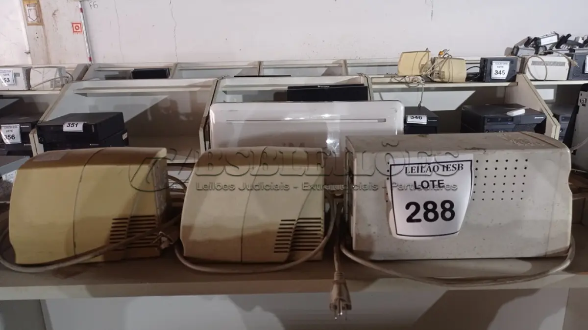 LOTE 288 - 03 ESTABILIZADORES DIVERSOS. (NO ESTADO) ATENÇÃO! FAZER A VISITAÇÃO ANTES DE ARREMATAR, NÃO SABEMOS SE FUNCIONA, LEILÃO NÃO TEM GARANTIA E NEM DEVOLUÇÃO, SUJEITO A POSSÍVEIS AVARIAS VISÍVEIS/OCULTAS E/OU AUSÊNCIA DE COMPONENTES.