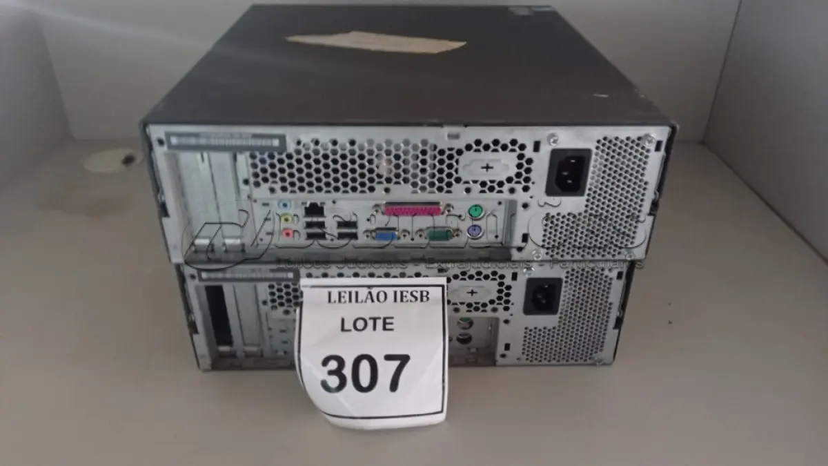 LOTE 307 - 02 CPUS LENOVO. (NO ESTADO) ATENÇÃO! FAZER A VISITAÇÃO ANTES DE ARREMATAR, NÃO SABEMOS SE FUNCIONA, LEILÃO NÃO TEM GARANTIA E NEM DEVOLUÇÃO, SUJEITO A POSSÍVEIS AVARIAS VISÍVEIS/OCULTAS E/OU AUSÊNCIA DE COMPONENTES.