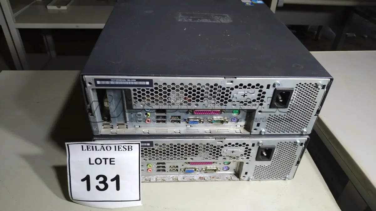 LOTE 131 - 02 CPUS LENOVO. (NO ESTADO) ATENÇÃO! FAZER A VISITAÇÃO ANTES DE ARREMATAR, NÃO SABEMOS SE FUNCIONA, LEILÃO NÃO TEM GARANTIA E NEM DEVOLUÇÃO, SUJEITO A POSSÍVEIS AVARIAS VISÍVEIS/OCULTAS E/OU AUSÊNCIA DE COMPONENTES.