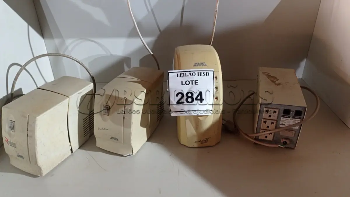 LOTE 284 - 04 ESTABILIZADORES DIVERSOS. (NO ESTADO) ATENÇÃO! FAZER A VISITAÇÃO ANTES DE ARREMATAR, NÃO SABEMOS SE FUNCIONA, LEILÃO NÃO TEM GARANTIA E NEM DEVOLUÇÃO, SUJEITO A POSSÍVEIS AVARIAS VISÍVEIS/OCULTAS E/OU AUSÊNCIA DE COMPONENTES.