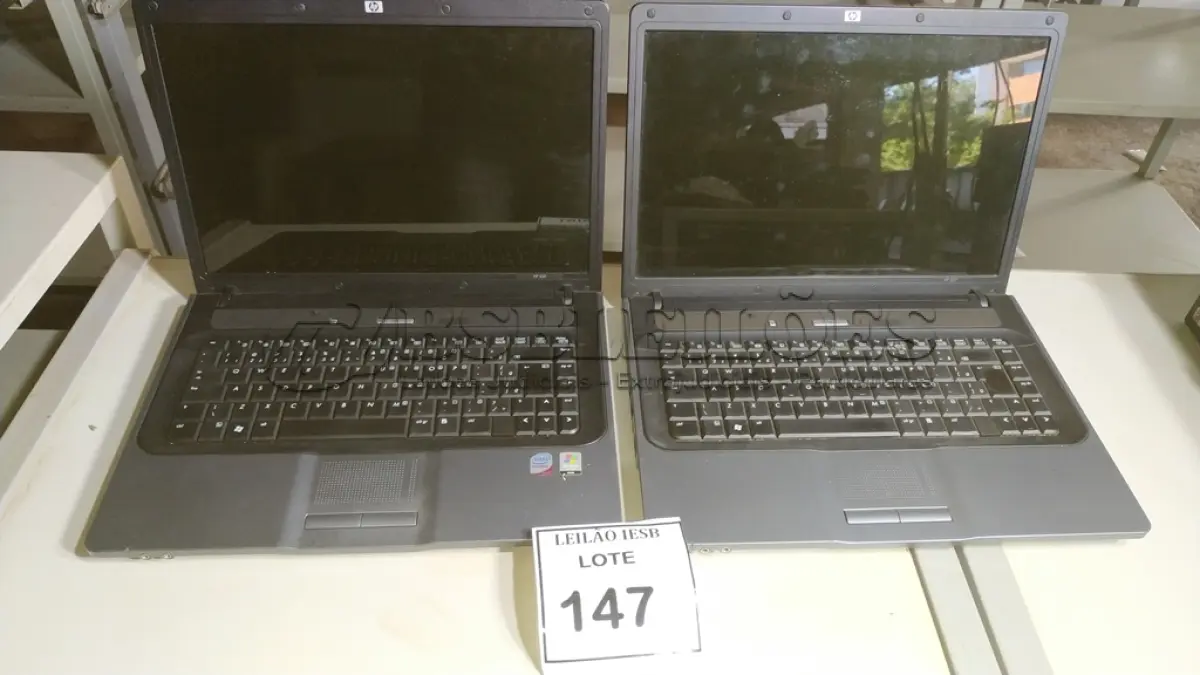 LOTE 147 - 02 NOTEBOOKS HP SEM FONTE. (NO ESTADO) ATENÇÃO! FAZER A VISITAÇÃO ANTES DE ARREMATAR, NÃO SABEMOS SE FUNCIONA, LEILÃO NÃO TEM GARANTIA E NEM DEVOLUÇÃO, SUJEITO A POSSÍVEIS AVARIAS VISÍVEIS/OCULTAS E/OU AUSÊNCIA DE COMPONENTES.