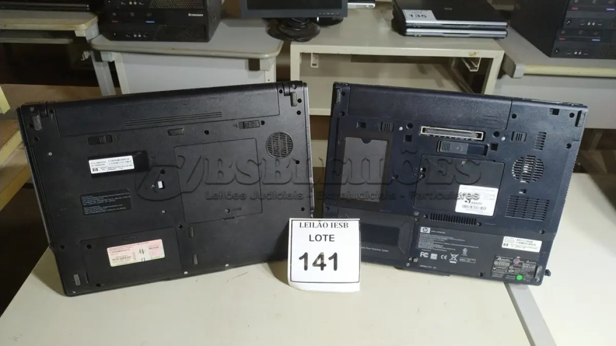 LOTE 141 - 02 NOTEBOOKS HP SEM FONTE. (NO ESTADO) ATENÇÃO! FAZER A VISITAÇÃO ANTES DE ARREMATAR, NÃO SABEMOS SE FUNCIONA, LEILÃO NÃO TEM GARANTIA E NEM DEVOLUÇÃO, SUJEITO A POSSÍVEIS AVARIAS VISÍVEIS/OCULTAS E/OU AUSÊNCIA DE COMPONENTES.