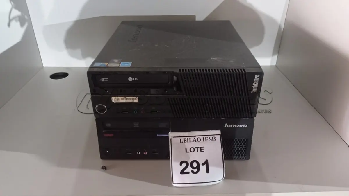 LOTE 291 - 02 CPUS LENOVO. (NO ESTADO) ATENÇÃO! FAZER A VISITAÇÃO ANTES DE ARREMATAR, NÃO SABEMOS SE FUNCIONA, LEILÃO NÃO TEM GARANTIA E NEM DEVOLUÇÃO, SUJEITO A POSSÍVEIS AVARIAS VISÍVEIS/OCULTAS E/OU AUSÊNCIA DE COMPONENTES.