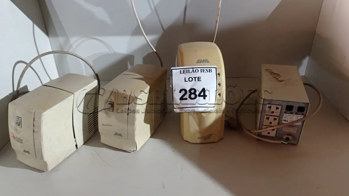 LOTE 284 - 04 ESTABILIZADORES DIVERSOS. (NO ESTADO) ATENÇÃO! FAZER A VISITAÇÃO ANTES DE ARREMATAR, NÃO SABEMOS SE FUNCIONA, LEILÃO NÃO TEM GARANTIA E NEM DEVOLUÇÃO, SUJEITO A POSSÍVEIS AVARIAS VISÍVEIS/OCULTAS E/OU AUSÊNCIA DE COMPONENTES.