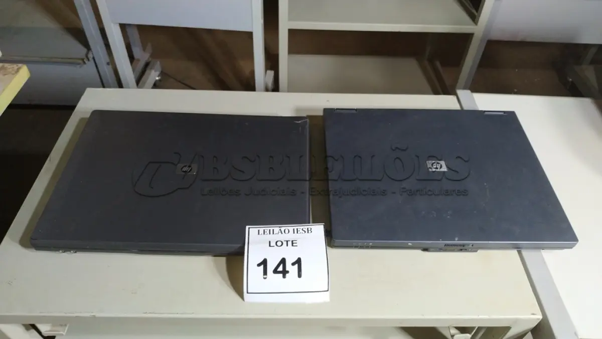 LOTE 141 - 02 NOTEBOOKS HP SEM FONTE. (NO ESTADO) ATENÇÃO! FAZER A VISITAÇÃO ANTES DE ARREMATAR, NÃO SABEMOS SE FUNCIONA, LEILÃO NÃO TEM GARANTIA E NEM DEVOLUÇÃO, SUJEITO A POSSÍVEIS AVARIAS VISÍVEIS/OCULTAS E/OU AUSÊNCIA DE COMPONENTES.