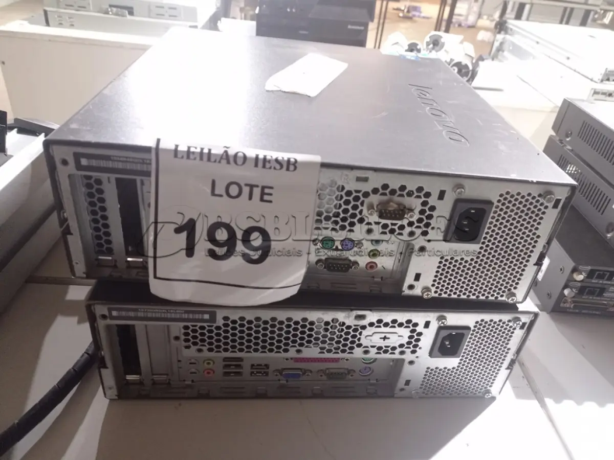 LOTE 199 - 02 CPUS LENOVO. (NO ESTADO) ATENÇÃO! FAZER A VISITAÇÃO ANTES DE ARREMATAR, NÃO SABEMOS SE FUNCIONA, LEILÃO NÃO TEM GARANTIA E NEM DEVOLUÇÃO, SUJEITO A POSSÍVEIS AVARIAS VISÍVEIS/OCULTAS E/OU AUSÊNCIA DE COMPONENTES.