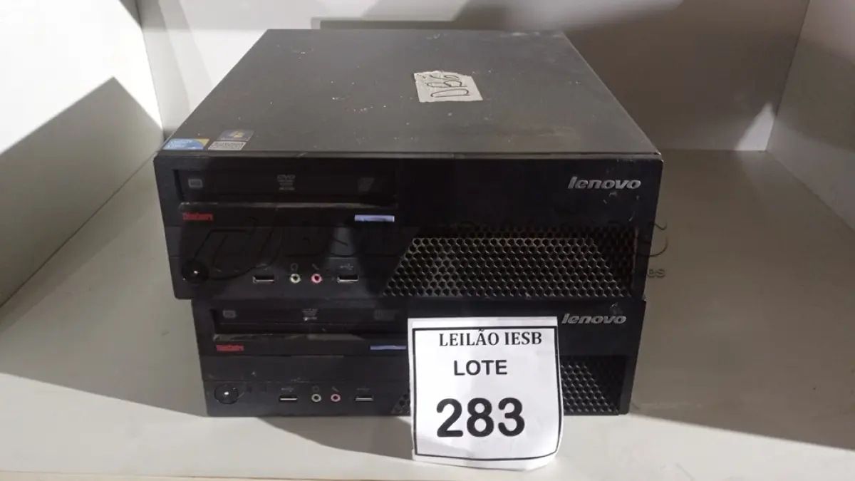 LOTE 283 - 02 CPUS LENOVO. (NO ESTADO) ATENÇÃO! FAZER A VISITAÇÃO ANTES DE ARREMATAR, NÃO SABEMOS SE FUNCIONA, LEILÃO NÃO TEM GARANTIA E NEM DEVOLUÇÃO, SUJEITO A POSSÍVEIS AVARIAS VISÍVEIS/OCULTAS E/OU AUSÊNCIA DE COMPONENTES.