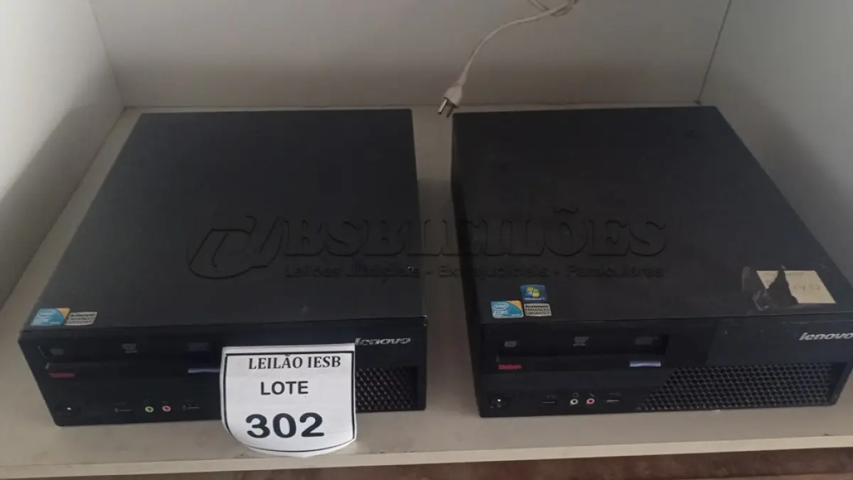LOTE 302 - 02 CPUS LENOVO. (NO ESTADO) ATENÇÃO! FAZER A VISITAÇÃO ANTES DE ARREMATAR, NÃO SABEMOS SE FUNCIONA, LEILÃO NÃO TEM GARANTIA E NEM DEVOLUÇÃO, SUJEITO A POSSÍVEIS AVARIAS VISÍVEIS/OCULTAS E/OU AUSÊNCIA DE COMPONENTES.