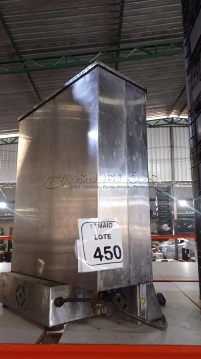 LOTE 450 - 01 CAFETEIRA INDUSTRIAL EM INOX. (NO ESTADO) ATENÇÃO! FAZER A VISITAÇÃO ANTES DE ARREMATAR, NÃO SABEMOS SE FUNCIONA, LEILÃO NÃO TEM GARANTIA E NEM DEVOLUÇÃO, SUJEITO A POSSÍVEIS AVARIAS VISÍVEIS/OCULTAS E/OU AUSÊNCIA DE COMPONENTES.