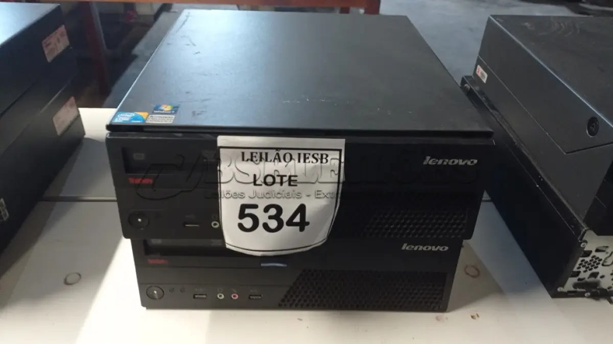 LOTE 534 - 02 CPUS LENOVO. (NO ESTADO) ATENÇÃO! FAZER A VISITAÇÃO ANTES DE ARREMATAR, NÃO SABEMOS SE FUNCIONA, LEILÃO NÃO TEM GARANTIA E NEM DEVOLUÇÃO, SUJEITO A POSSÍVEIS AVARIAS VISÍVEIS/OCULTAS E/OU AUSÊNCIA DE COMPONENTES.