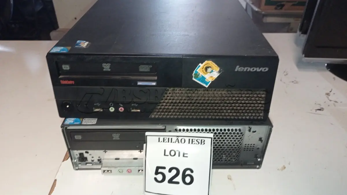 LOTE 526 - 02 CPUS LENOVO. (NO ESTADO) ATENÇÃO! FAZER A VISITAÇÃO ANTES DE ARREMATAR, NÃO SABEMOS SE FUNCIONA, LEILÃO NÃO TEM GARANTIA E NEM DEVOLUÇÃO, SUJEITO A POSSÍVEIS AVARIAS VISÍVEIS/OCULTAS E/OU AUSÊNCIA DE COMPONENTES.
