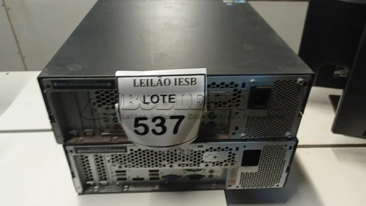 LOTE 537 - 02 CPUS LENOVO. (NO ESTADO) ATENÇÃO! FAZER A VISITAÇÃO ANTES DE ARREMATAR, NÃO SABEMOS SE FUNCIONA, LEILÃO NÃO TEM GARANTIA E NEM DEVOLUÇÃO, SUJEITO A POSSÍVEIS AVARIAS VISÍVEIS/OCULTAS E/OU AUSÊNCIA DE COMPONENTES.