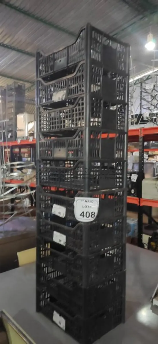 LOTE 408 - 10 CESTAS ORGANIZADORAS. (NO ESTADO) ATENÇÃO! FAZER A VISITAÇÃO ANTES DE ARREMATAR, NÃO SABEMOS SE FUNCIONA, LEILÃO NÃO TEM GARANTIA E NEM DEVOLUÇÃO, SUJEITO A POSSÍVEIS AVARIAS VISÍVEIS/OCULTAS E/OU AUSÊNCIA DE COMPONENTES.