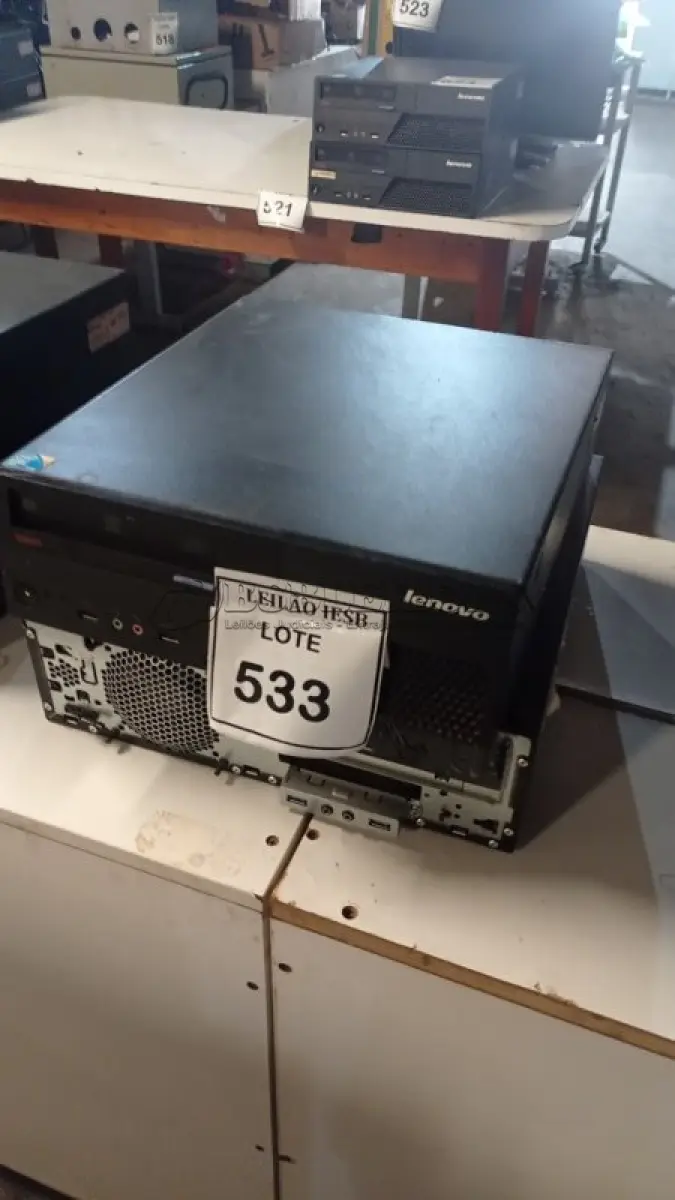 LOTE 533 - 02 CPUS LENOVO. (NO ESTADO) ATENÇÃO! FAZER A VISITAÇÃO ANTES DE ARREMATAR, NÃO SABEMOS SE FUNCIONA, LEILÃO NÃO TEM GARANTIA E NEM DEVOLUÇÃO, SUJEITO A POSSÍVEIS AVARIAS VISÍVEIS/OCULTAS E/OU AUSÊNCIA DE COMPONENTES.