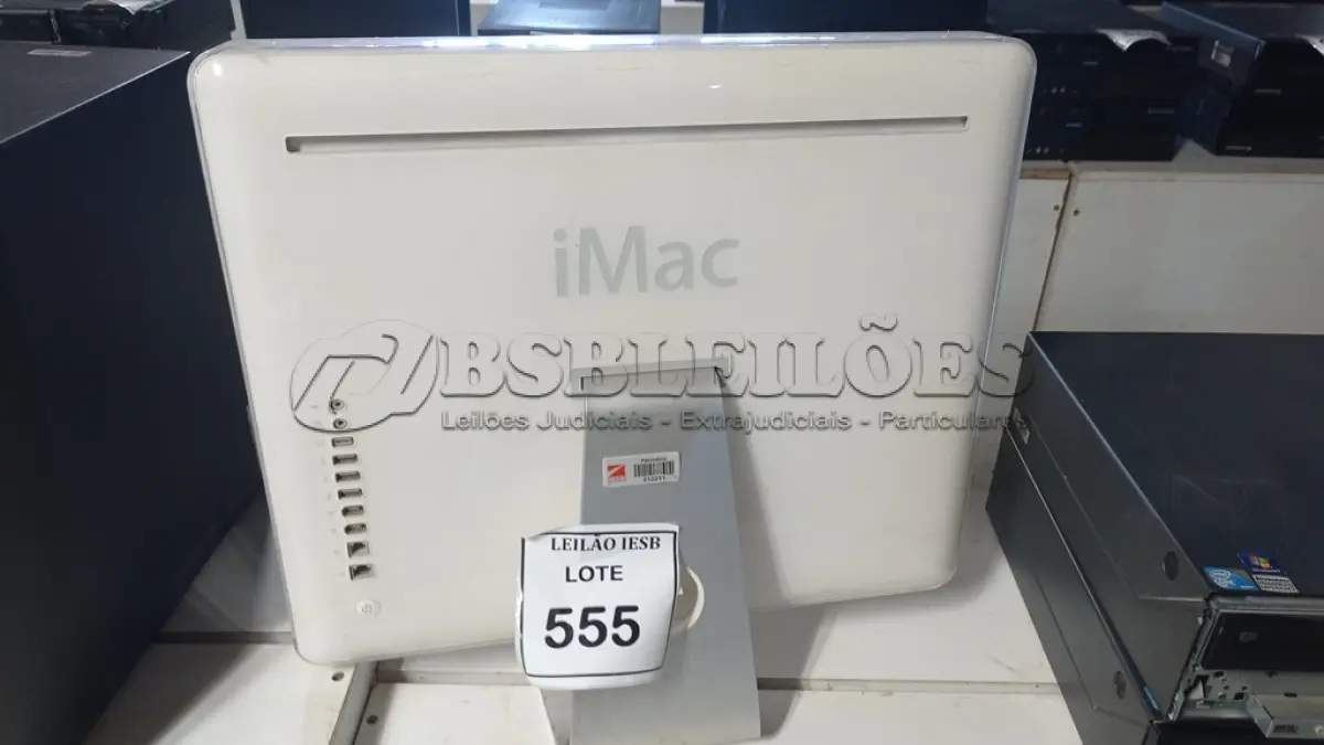 LOTE 555 - 01 IMAC. (NO ESTADO) ATENÇÃO! FAZER A VISITAÇÃO ANTES DE ARREMATAR, NÃO SABEMOS SE FUNCIONA, LEILÃO NÃO TEM GARANTIA E NEM DEVOLUÇÃO, SUJEITO A POSSÍVEIS AVARIAS VISÍVEIS/OCULTAS E/OU AUSÊNCIA DE COMPONENTES.