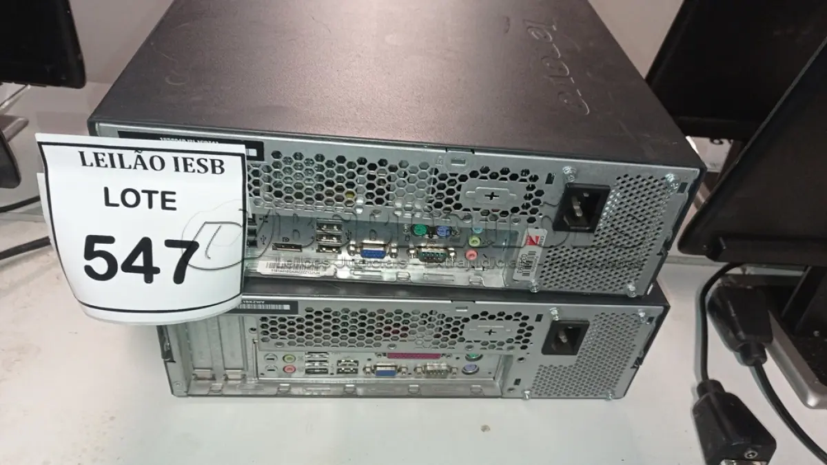 LOTE 547 - 02 CPUS LENOVO. (NO ESTADO) ATENÇÃO! FAZER A VISITAÇÃO ANTES DE ARREMATAR, NÃO SABEMOS SE FUNCIONA, LEILÃO NÃO TEM GARANTIA E NEM DEVOLUÇÃO, SUJEITO A POSSÍVEIS AVARIAS VISÍVEIS/OCULTAS E/OU AUSÊNCIA DE COMPONENTES.