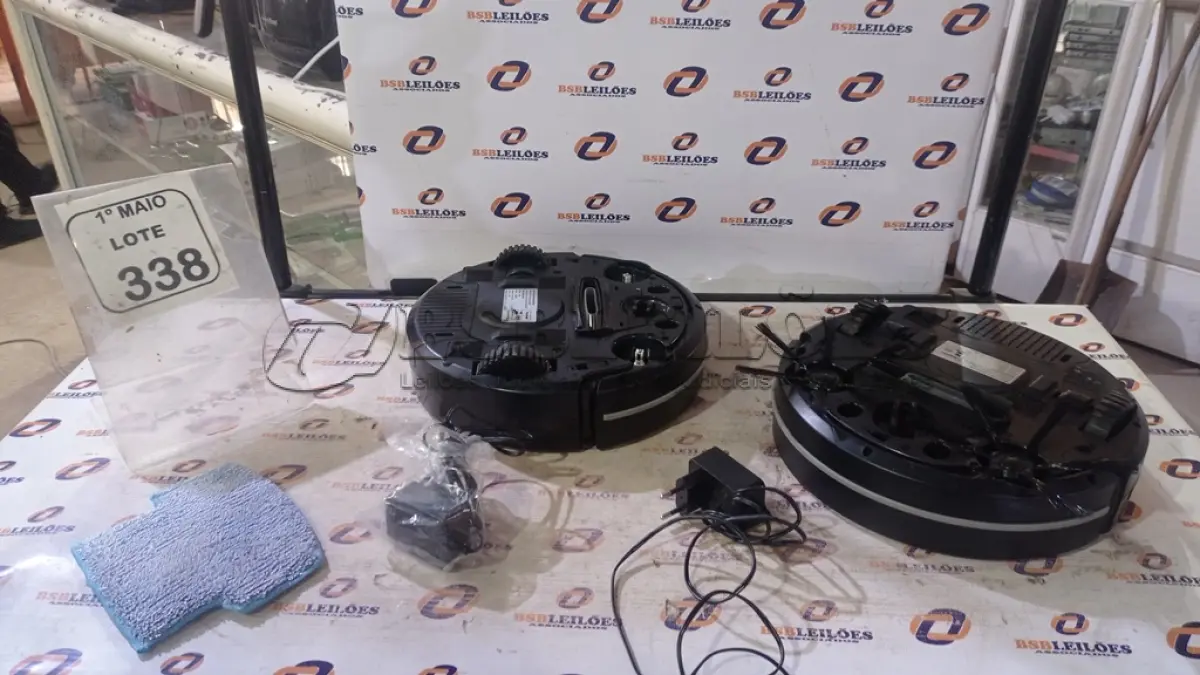 LOTE 338 - 02 ASPIRADORES ROBÔ MARCA MONDIAL. (NO ESTADO) ATENÇÃO! FAZER A VISITAÇÃO ANTES DE ARREMATAR, NÃO SABEMOS SE FUNCIONA, LEILÃO NÃO TEM GARANTIA E NEM DEVOLUÇÃO, SUJEITO A POSSÍVEIS AVARIAS VISÍVEIS/OCULTAS E/OU AUSÊNCIA DE COMPONENTES.