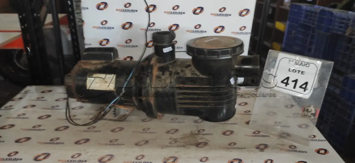 LOTE 414 - 01 BOMBA DE PISCINA MARCA DANCOR. (NO ESTADO) ATENÇÃO! FAZER A VISITAÇÃO ANTES DE ARREMATAR, NÃO SABEMOS SE FUNCIONA, LEILÃO NÃO TEM GARANTIA E NEM DEVOLUÇÃO, SUJEITO A POSSÍVEIS AVARIAS VISÍVEIS/OCULTAS E/OU AUSÊNCIA DE COMPONENTES.