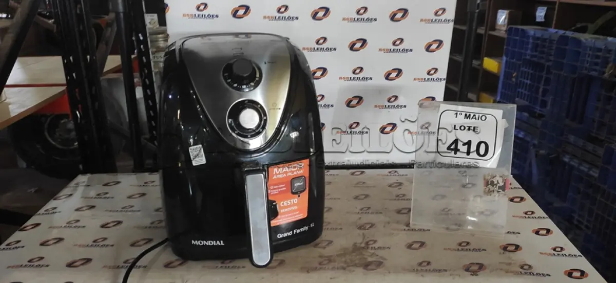 LOTE 410 - 01 AIR FRYER 220V MARCA MONDIAL. (NO ESTADO) ATENÇÃO! FAZER A VISITAÇÃO ANTES DE ARREMATAR, NÃO SABEMOS SE FUNCIONA, LEILÃO NÃO TEM GARANTIA E NEM DEVOLUÇÃO, SUJEITO A POSSÍVEIS AVARIAS VISÍVEIS/OCULTAS E/OU AUSÊNCIA DE COMPONENTES.