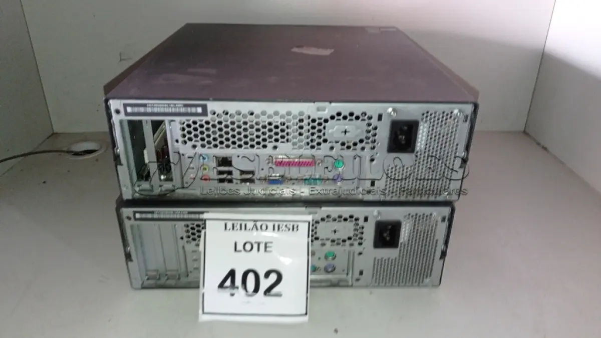 LOTE 402 - 02 CPUS LENOVO. (NO ESTADO) ATENÇÃO! FAZER A VISITAÇÃO ANTES DE ARREMATAR, NÃO SABEMOS SE FUNCIONA, LEILÃO NÃO TEM GARANTIA E NEM DEVOLUÇÃO, SUJEITO A POSSÍVEIS AVARIAS VISÍVEIS/OCULTAS E/OU AUSÊNCIA DE COMPONENTES.