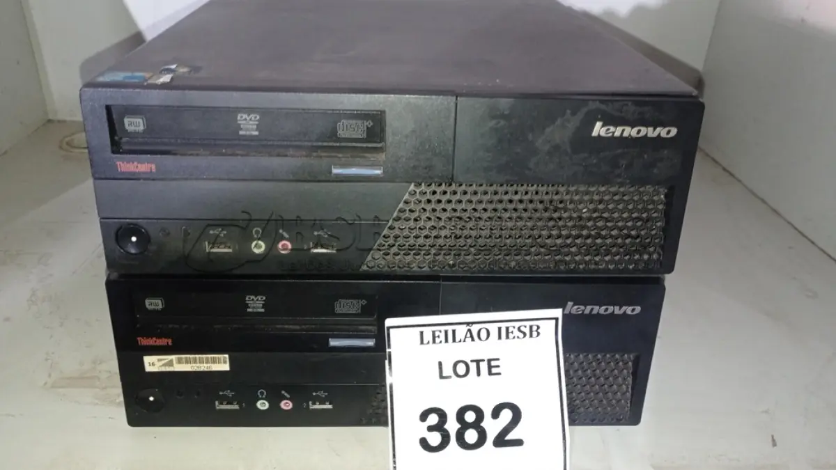 LOTE 382 - 02 CPUS LENOVO. (NO ESTADO) ATENÇÃO! FAZER A VISITAÇÃO ANTES DE ARREMATAR, NÃO SABEMOS SE FUNCIONA, LEILÃO NÃO TEM GARANTIA E NEM DEVOLUÇÃO, SUJEITO A POSSÍVEIS AVARIAS VISÍVEIS/OCULTAS E/OU AUSÊNCIA DE COMPONENTES.