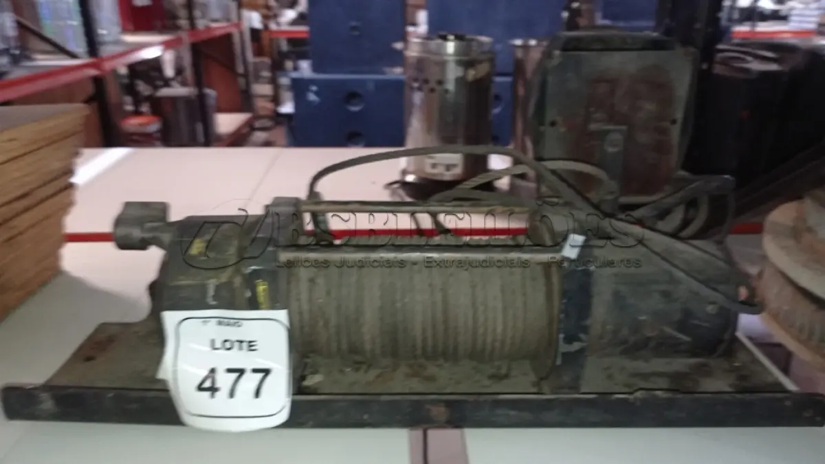 LOTE 477 - 01 GUINCHO ELÉTRICO MODELO X9 MARCA SUPERWINCH. (NO ESTADO) ATENÇÃO! FAZER A VISITAÇÃO ANTES DE ARREMATAR, NÃO SABEMOS SE FUNCIONA, LEILÃO NÃO TEM GARANTIA E NEM DEVOLUÇÃO, SUJEITO A POSSÍVEIS AVARIAS VISÍVEIS/OCULTAS E/OU AUSÊNCIA DE COMPONENTES.
