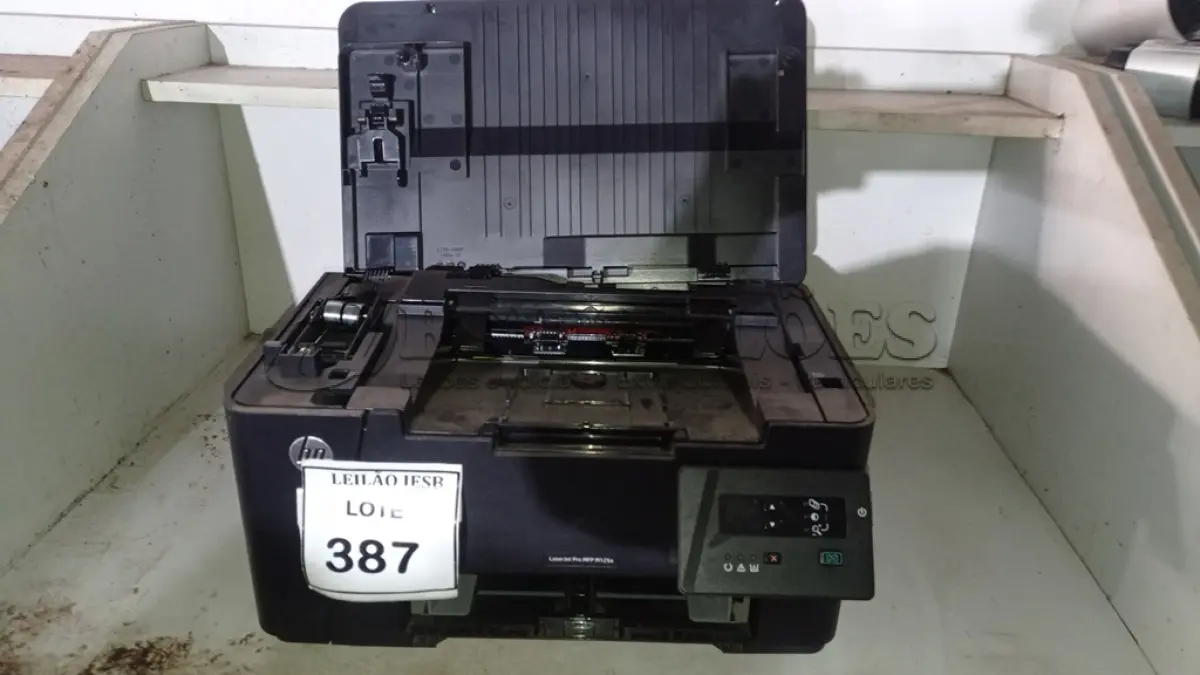 LOTE 387 - 01 IMPRESSORA HP LASER JET MFPM125A. (NO ESTADO) ATENÇÃO! FAZER A VISITAÇÃO ANTES DE ARREMATAR, NÃO SABEMOS SE FUNCIONA, LEILÃO NÃO TEM GARANTIA E NEM DEVOLUÇÃO, SUJEITO A POSSÍVEIS AVARIAS VISÍVEIS/OCULTAS E/OU AUSÊNCIA DE COMPONENTES.
