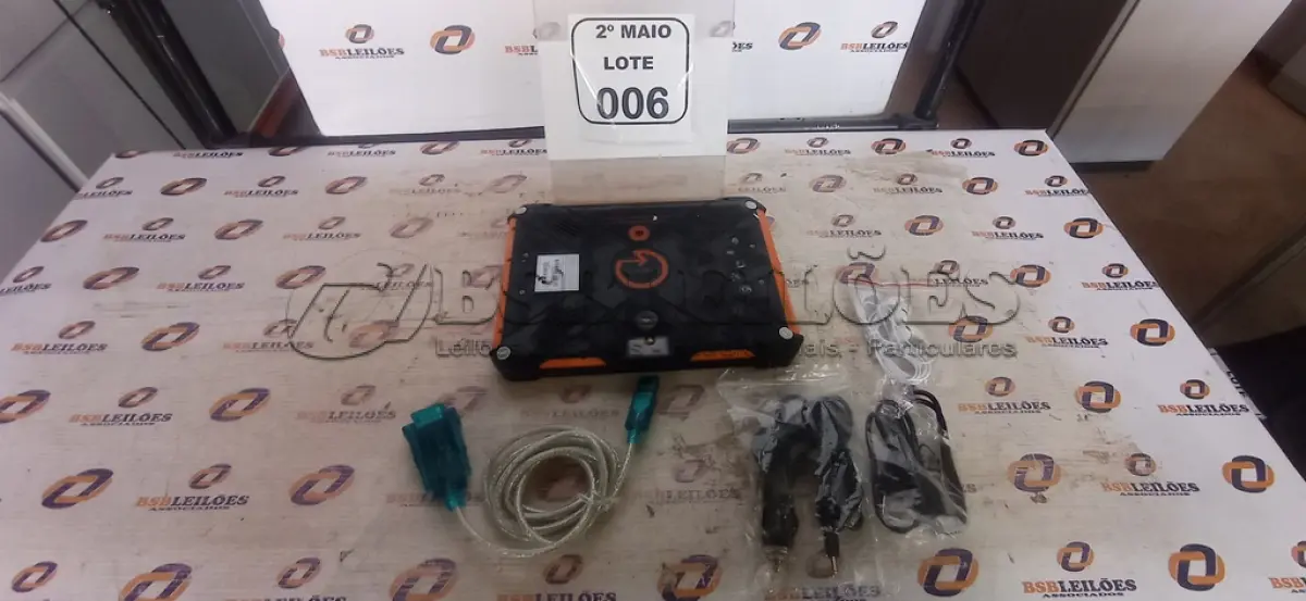 LOTE 006 - 01 TABLET MODELO QAV 801 8GB MARCA TABRA. (NO ESTADO) ATENÇÃO! FAZER A VISITAÇÃO ANTES DE ARREMATAR, NÃO SABEMOS SE FUNCIONA, LEILÃO NÃO TEM GARANTIA E NEM DEVOLUÇÃO, SUJEITO A POSSÍVEIS AVARIAS VISÍVEIS/OCULTAS E/OU AUSÊNCIA DE COMPONENTES.