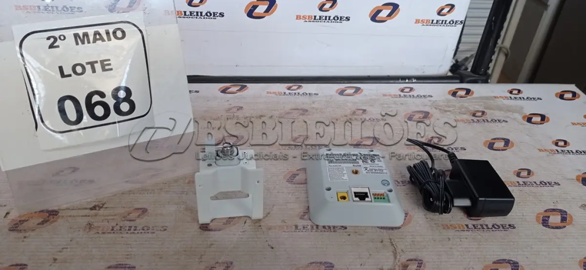 LOTE 068 - 01 CÂMERA NETWORK MARCA VIVOTEK. (NO ESTADO) ATENÇÃO! FAZER A VISITAÇÃO ANTES DE ARREMATAR, NÃO SABEMOS SE FUNCIONA, LEILÃO NÃO TEM GARANTIA E NEM DEVOLUÇÃO, SUJEITO A POSSÍVEIS AVARIAS VISÍVEIS/OCULTAS E/OU AUSÊNCIA DE COMPONENTES.