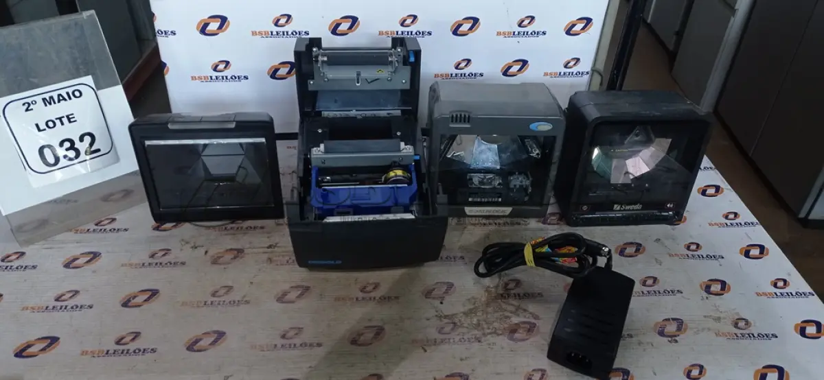 LOTE 032 - 03 LEITORAS DE CÓDIGO DE BARRAS MARCAS SWEDA E 01 IMPRESSORA DE CUPOM MARCA DIEBOLD. (NO ESTADO) ATENÇÃO! FAZER A VISITAÇÃO ANTES DE ARREMATAR, NÃO SABEMOS SE FUNCIONA, LEILÃO NÃO TEM GARANTIA E NEM DEVOLUÇÃO, SUJEITO A POSSÍVEIS AVARIAS VISÍVEIS/OCULTAS E/OU AUSÊNCIA DE COMPONENTES.
