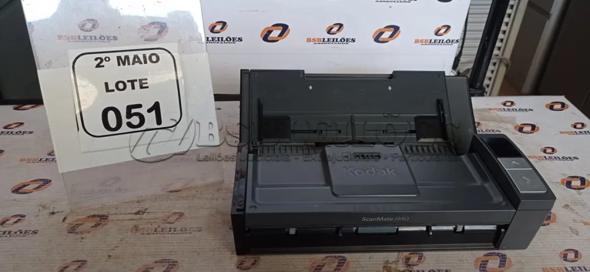 LOTE 051 - 01 SCANNER MODELO I940 MARCA KODAK SEM FONTE. (NO ESTADO) ATENÇÃO! FAZER A VISITAÇÃO ANTES DE ARREMATAR, NÃO SABEMOS SE FUNCIONA, LEILÃO NÃO TEM GARANTIA E NEM DEVOLUÇÃO, SUJEITO A POSSÍVEIS AVARIAS VISÍVEIS/OCULTAS E/OU AUSÊNCIA DE COMPONENTES.