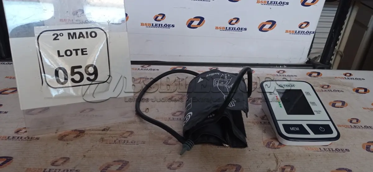 LOTE 059 - 01 APARELHO DE PRESSÃO DIGITAL AUTOMÁTICO DE BRAÇO MARCA GTECH. (NO ESTADO) ATENÇÃO! FAZER A VISITAÇÃO ANTES DE ARREMATAR, NÃO SABEMOS SE FUNCIONA, LEILÃO NÃO TEM GARANTIA E NEM DEVOLUÇÃO, SUJEITO A POSSÍVEIS AVARIAS VISÍVEIS/OCULTAS E/OU AUSÊNCIA DE COMPONENTES.