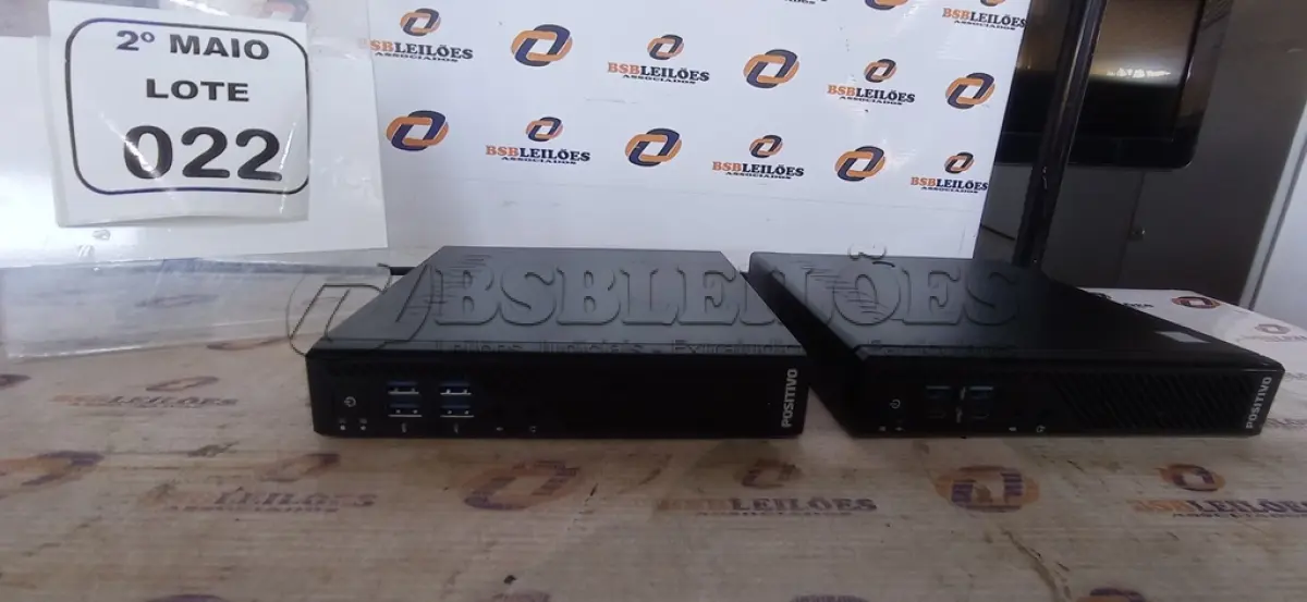 LOTE 022 - 02 MINIS PC MARCA POSITIVO. (NO ESTADO) ATENÇÃO! FAZER A VISITAÇÃO ANTES DE ARREMATAR, NÃO SABEMOS SE FUNCIONA, LEILÃO NÃO TEM GARANTIA E NEM DEVOLUÇÃO, SUJEITO A POSSÍVEIS AVARIAS VISÍVEIS/OCULTAS E/OU AUSÊNCIA DE COMPONENTES.