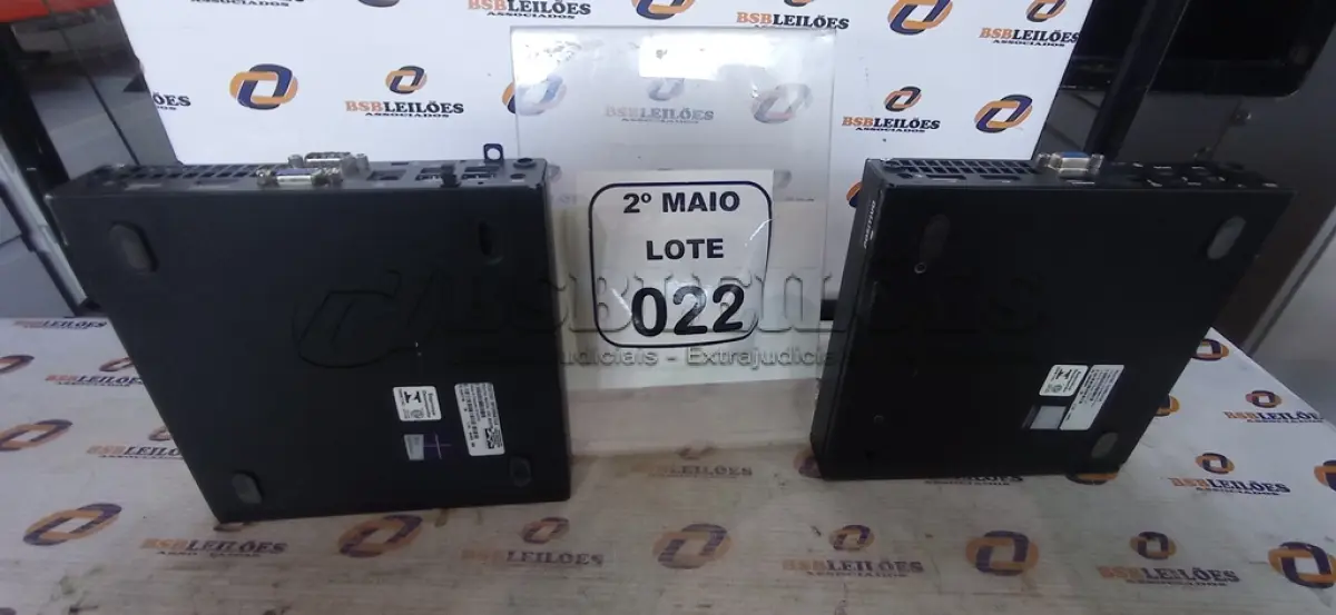 LOTE 022 - 02 MINIS PC MARCA POSITIVO. (NO ESTADO) ATENÇÃO! FAZER A VISITAÇÃO ANTES DE ARREMATAR, NÃO SABEMOS SE FUNCIONA, LEILÃO NÃO TEM GARANTIA E NEM DEVOLUÇÃO, SUJEITO A POSSÍVEIS AVARIAS VISÍVEIS/OCULTAS E/OU AUSÊNCIA DE COMPONENTES.