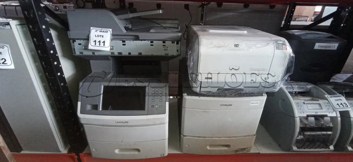 LOTE 111 - 03 IMPRESSORAS DE MARCAS E MODELOS DIVERSOS. (NO ESTADO) ATENÇÃO! FAZER A VISITAÇÃO ANTES DE ARREMATAR, NÃO SABEMOS SE FUNCIONA, LEILÃO NÃO TEM GARANTIA E NEM DEVOLUÇÃO, SUJEITO A POSSÍVEIS AVARIAS VISÍVEIS/OCULTAS E/OU AUSÊNCIA DE COMPONENTES.