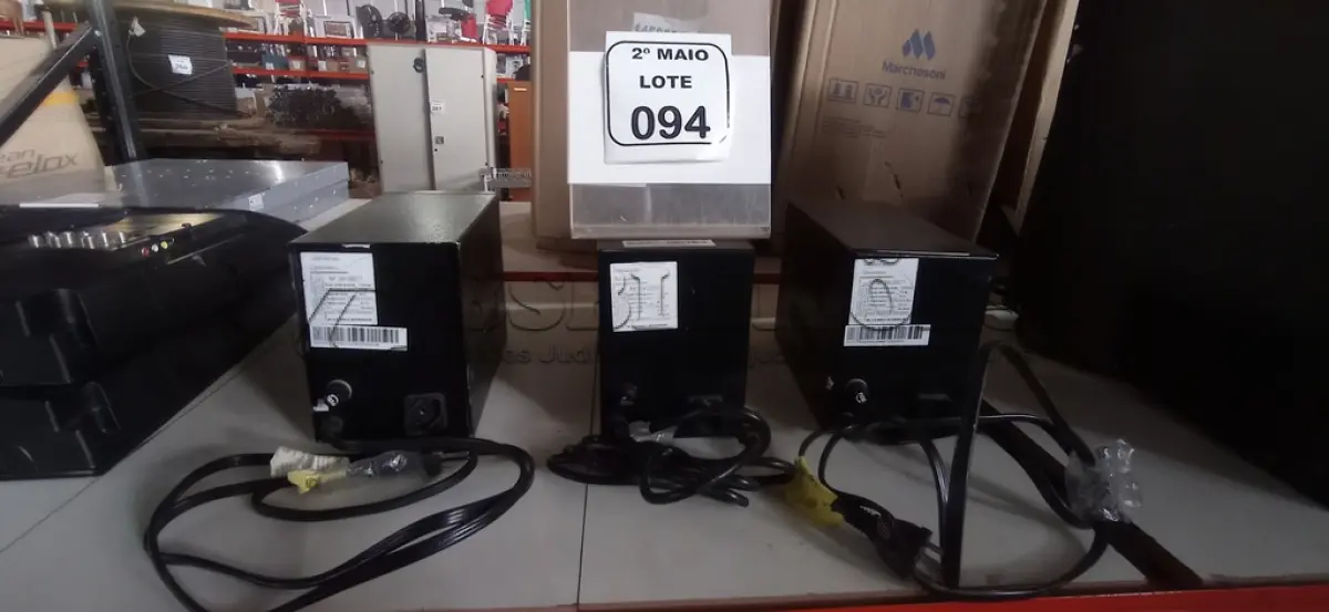 LOTE 094 - 03 ESTABILIZADORES. (NO ESTADO) ATENÇÃO! FAZER A VISITAÇÃO ANTES DE ARREMATAR, NÃO SABEMOS SE FUNCIONA, LEILÃO NÃO TEM GARANTIA E NEM DEVOLUÇÃO, SUJEITO A POSSÍVEIS AVARIAS VISÍVEIS/OCULTAS E/OU AUSÊNCIA DE COMPONENTES.