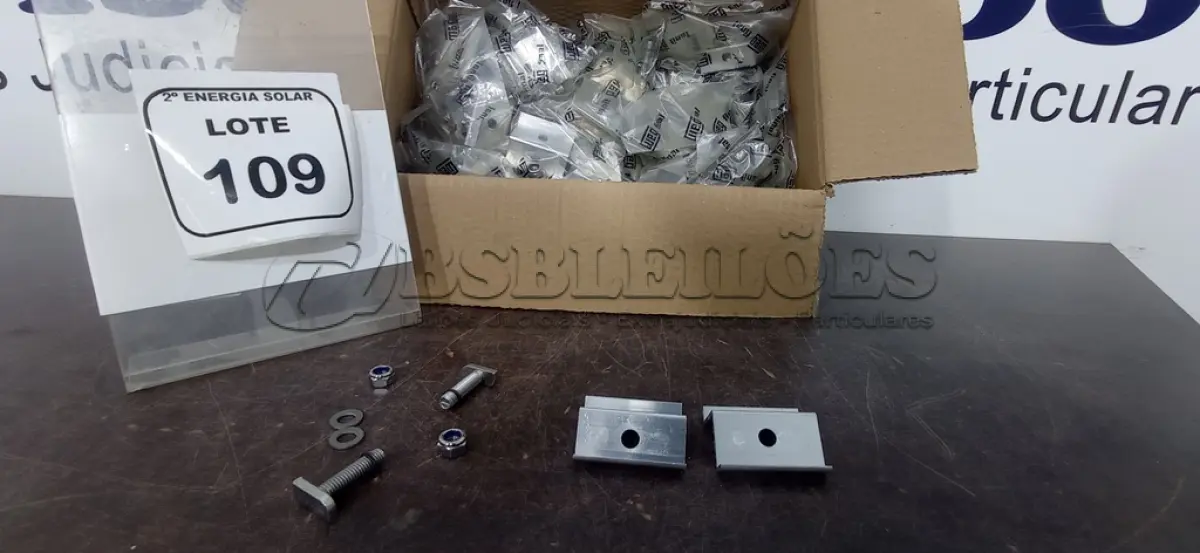 LOTE 109 - 01 LOTE COM GRAMPOS FINAIS. (NO ESTADO) ATENÇÃO! FAZER A VISITAÇÃO ANTES DE ARREMATAR, NÃO SABEMOS SE FUNCIONA, LEILÃO NÃO TEM GARANTIA E NEM DEVOLUÇÃO, SUJEITO A POSSÍVEIS AVARIAS VISÍVEIS/OCULTAS E/OU AUSÊNCIA DE COMPONENTES.