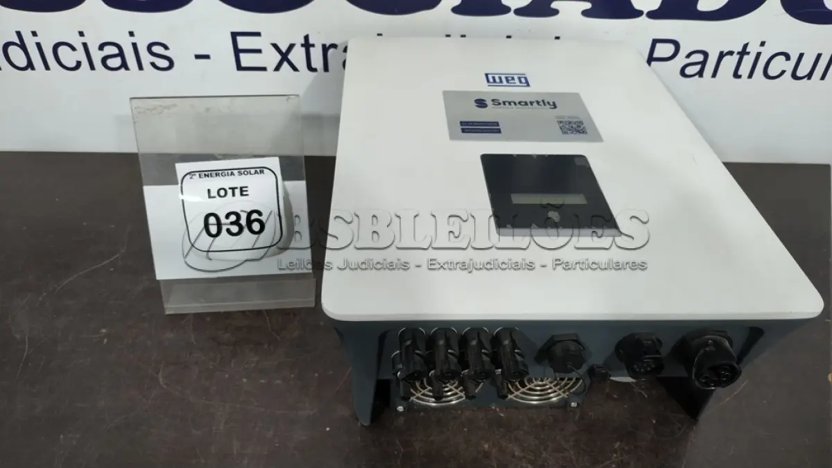 LOTE 036 - 01 INVERSOR SOLAR WEG MODELO SIW400G T025 W0. (NO ESTADO) ATENÇÃO! FAZER A VISITAÇÃO ANTES DE ARREMATAR, NÃO SABEMOS SE FUNCIONA, LEILÃO NÃO TEM GARANTIA E NEM DEVOLUÇÃO, SUJEITO A POSSÍVEIS AVARIAS VISÍVEIS/OCULTAS
