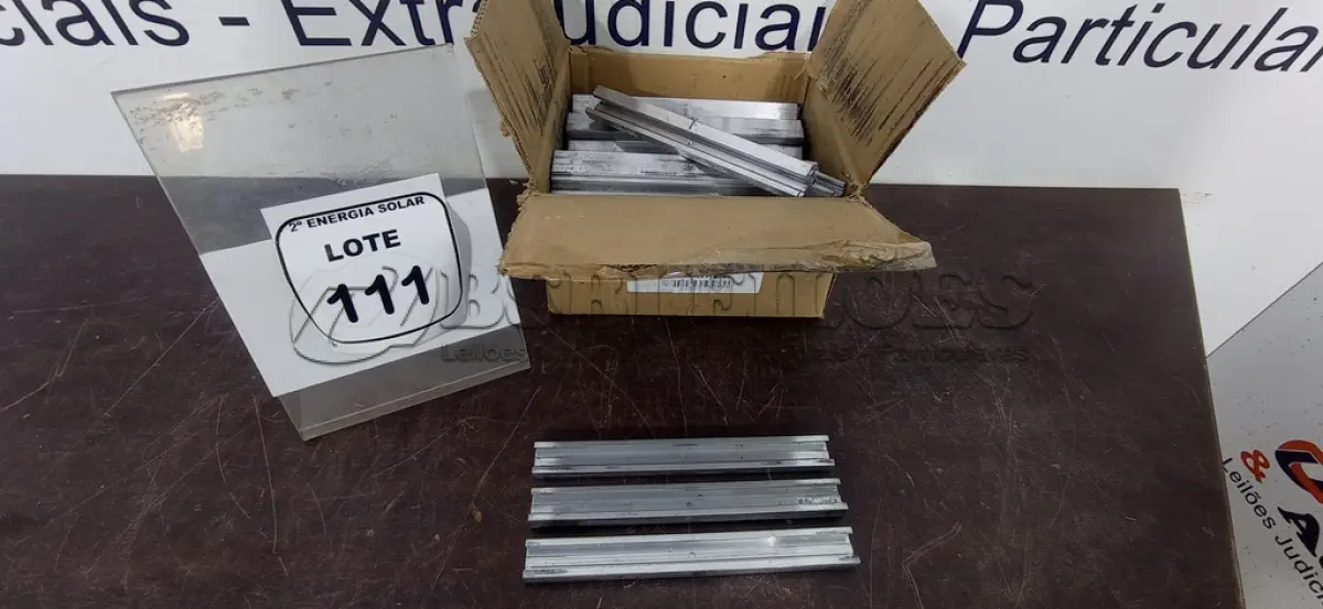 LOTE 111 - 02 CAIXAS DE JUNÇÃO PARA PERFIL H. (NO ESTADO) ATENÇÃO! FAZER A VISITAÇÃO ANTES DE ARREMATAR, NÃO SABEMOS SE FUNCIONA, LEILÃO NÃO TEM GARANTIA E NEM DEVOLUÇÃO, SUJEITO A POSSÍVEIS AVARIAS VISÍVEIS/OCULTAS E/OU AUSÊNCIA DE COMPONENTES.