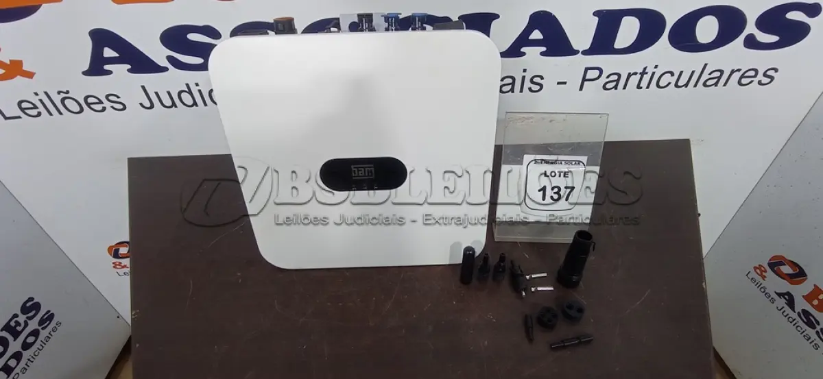 LOTE 137 - 01 INVERSOR SOLAR SIW300H M020 L1 INVERTE. (NOVO).  (NO ESTADO) ATENÇÃO! FAZER A VISITAÇÃO ANTES DE ARREMATAR, NÃO SABEMOS SE FUNCIONA, LEILÃO NÃO TEM GARANTIA E NEM DEVOLUÇÃO, SUJEITO A POSSÍVEIS AVARIAS VISÍVEIS/OCULTAS E/OU AUSÊNCIA DE COMPONENTES.