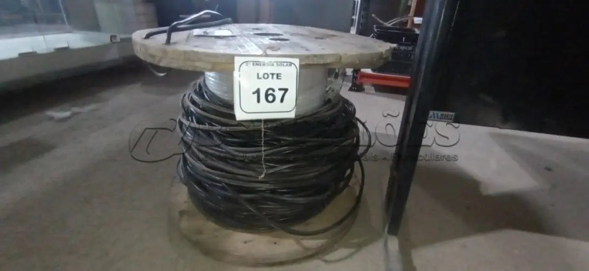 LOTE 167 - 01 CARRETEL COM FIO MAX LINK G FLEX 1X16,00MM. (NO ESTADO) ATENÇÃO! FAZER A VISITAÇÃO ANTES DE ARREMATAR, NÃO SABEMOS SE FUNCIONA, LEILÃO NÃO TEM GARANTIA E NEM DEVOLUÇÃO, SUJEITO A POSSÍVEIS AVARIAS VISÍVEIS/OCULTAS E/OU AUSÊNCIA DE COMPONENTES.
