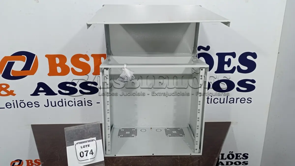 LOTE 074 - 01 WISP RACK OUTDOOR VOLT 10 U. (NO ESTADO) ATENÇÃO! FAZER A VISITAÇÃO ANTES DE ARREMATAR, NÃO SABEMOS SE FUNCIONA, LEILÃO NÃO TEM GARANTIA E NEM DEVOLUÇÃO, SUJEITO A POSSÍVEIS AVARIAS VISÍVEIS/OCULTAS E/OU AUSÊNCIA DE COMPONENTES.